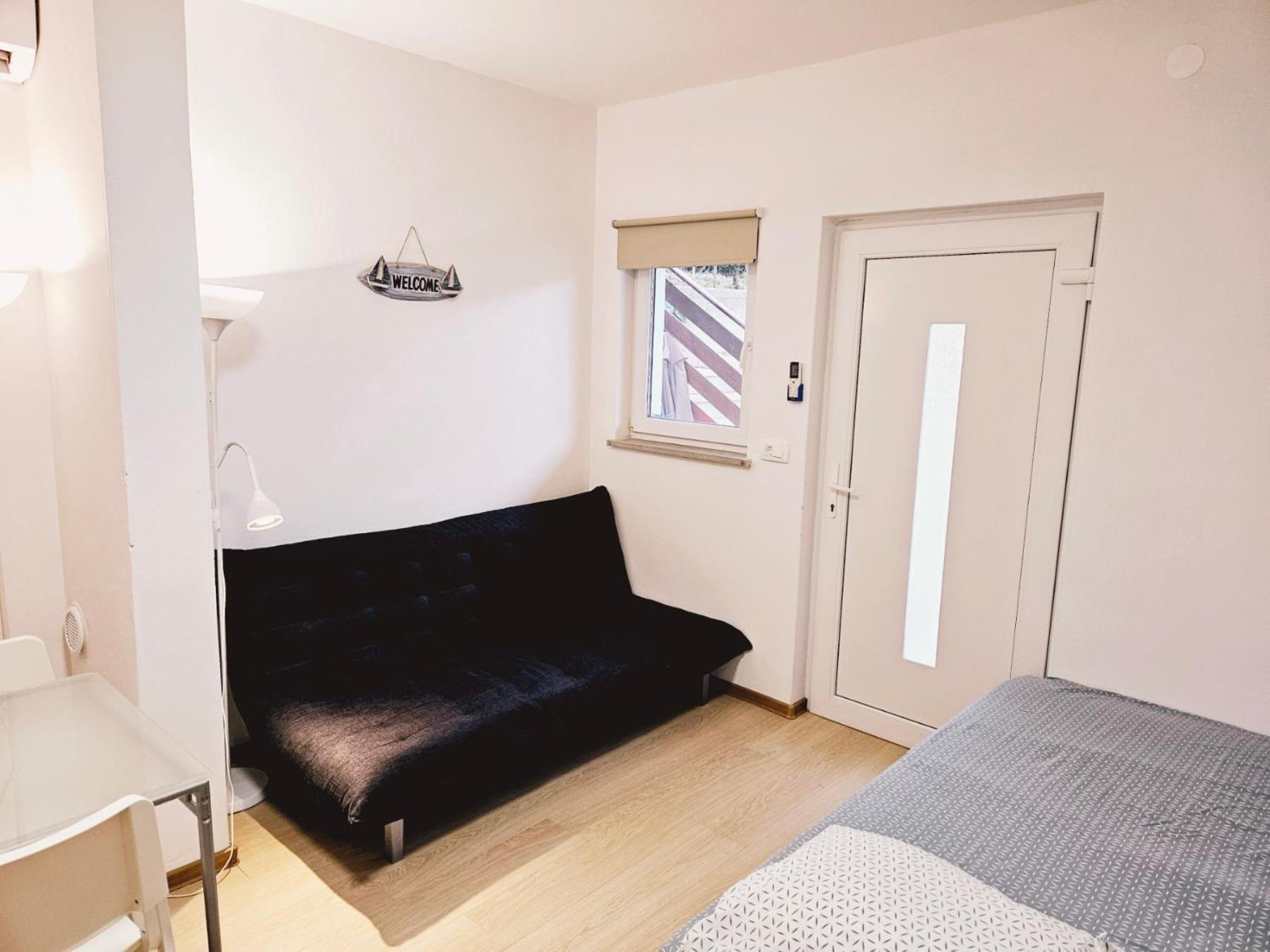 Apartma Tul Изола Екстериор снимка