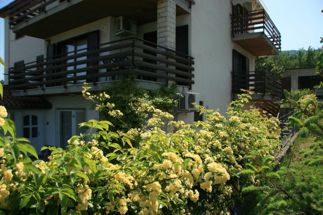 Apartma Tul Изола Екстериор снимка